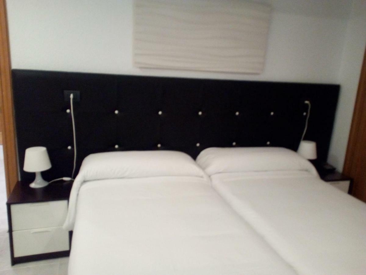 La Bilbaina Hotel Vitoria-Gasteiz Quarto foto